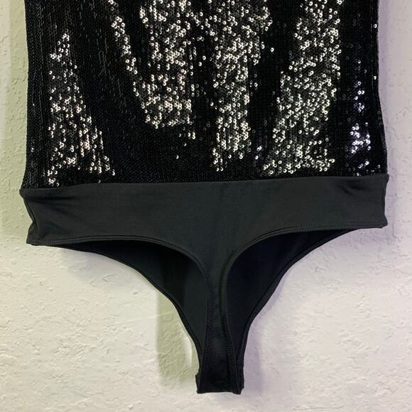 EXPRESS Body Contour Small Bodysuit Sequin Sleeveless Form Fitting Crew Neck NWT - Picture 8 of 13